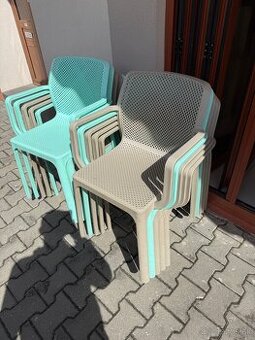 Zahradne Stolicky moderne - 1