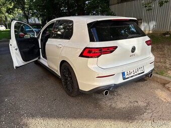 Vw golf gti mk8 predam,vymena/vymenim za clubsport,i30n, 4x4