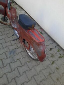 Jawa 555 noty