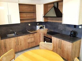Predaj priestranný 3 izbový byt, Hraničná ulica, Bratislava