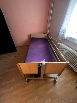 polohovateľná elektrická posteľ