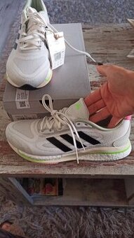 Tenisky Adidas vel.41,5