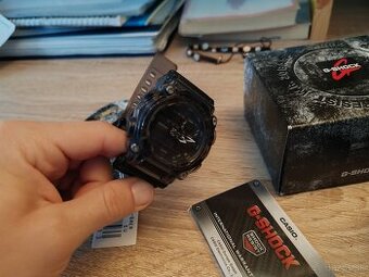 Hodinky Casio G-Shock GA-900SKE-8AER