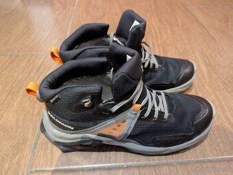 Chlapčenské topánky Salomon Gore-tex