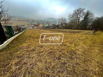 Krásny pozemok v obci Horný moštenec - 1