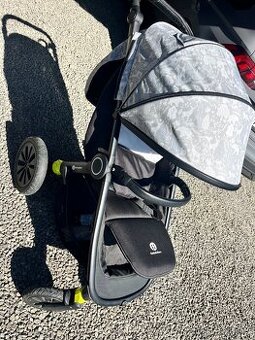 Predám kočík Petite Mars Street air