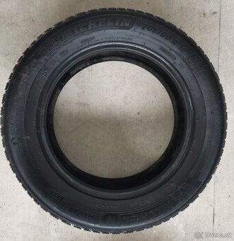 Zimné pneumatiky 205/60  R16