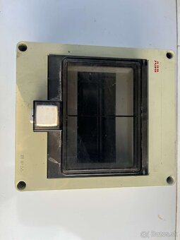 Elektrická rozvodna skriňa