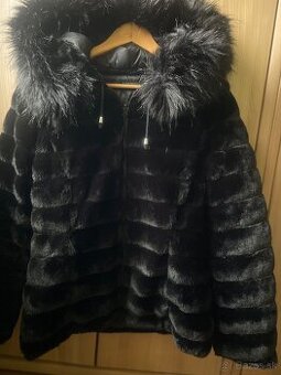 Dámska obojstranná vetrovka veľkosť XL