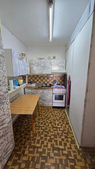 1-izb. byt v Leviciach na Školskej ulici o rozlohe 34,99 m2