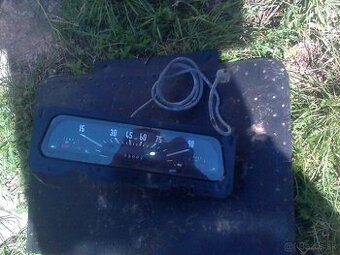 Tachometer / prístrojova doska Skoda 1203