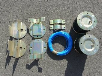 Sada měchů s držáky hadicemi a manometrem