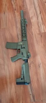 Airsoft M4 AR15 Silentops 9"