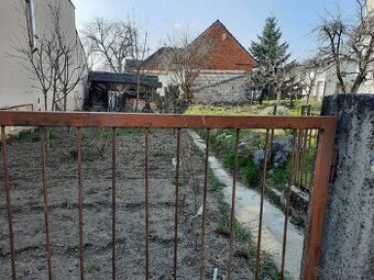 Predám pozemok v obci Opatovce