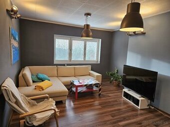 Devínska Nová Ves - pekný 3 izbový byt 90 m2 v dome