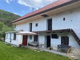 Predaj romantickej chalúpky v Šípkove