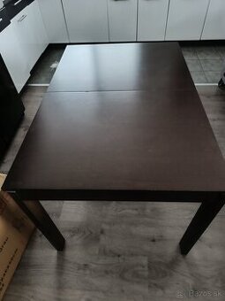 rozkladací stôl , 4 stoličky