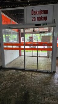 Posuvné automatické dvere 2x + fixná bočná stena
