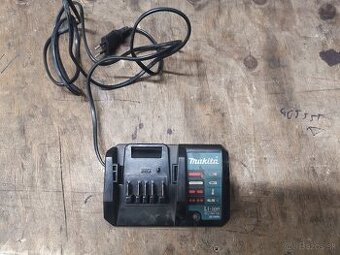 MAKITA NABÍJAČKA DC18WA
