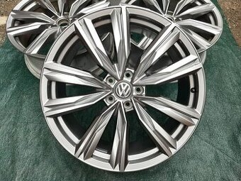 Nová Alu kola Volkswagen Tiguan Miramar R20