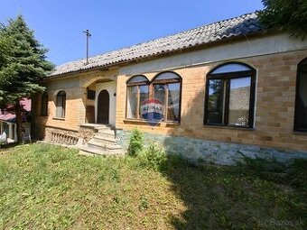 Rodinný dom 3+1 izb. s historickým nádychom, 440m2,  Poproč
