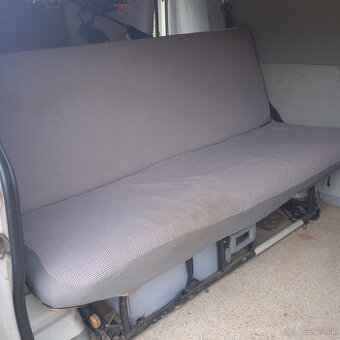 Predám tretí rad sedadiel - VW Transporter T4