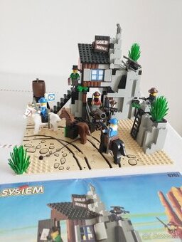 LEGO Western 6761 Bandit's Secret Hide-Out