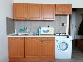 Garsónka - 300€ - Martin - SEVER - PRENÁJOM