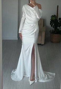 Náderné svadobné šaty ASOS