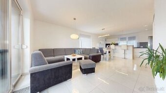 Na predaj krásny samostatne stojací 4-izbový rodinný dom v  