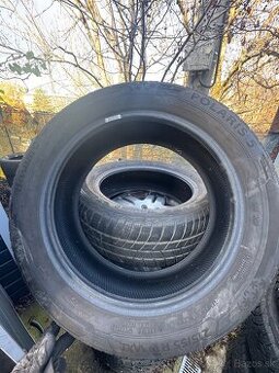 Predám zimné Barmu 215/55 R17