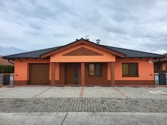 Prenájom rodinného domu v Stupave - 1