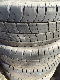 2ks 225/65 R16 c letné Goodyear