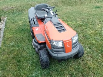 Traktorová kosačka Husqvarna Tc138M