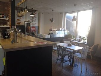 Odstupim plne zariadenu prevadzku kebabu / krčmy