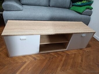 Predám televíznu skrinku