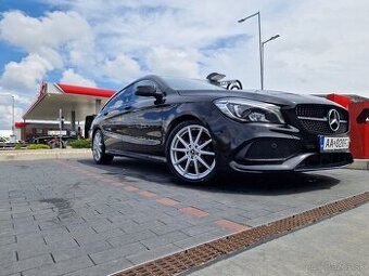 Mercedes benz CLA 180 shoting brake AMG line
