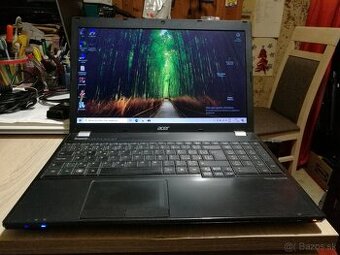 Acer. Intel Dvojjadro. 15,6" LED. 4GB. 500 GB.