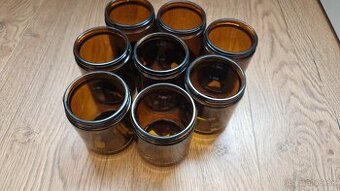 Sklenene pohare na sviečky