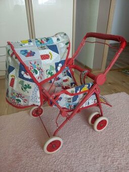 Kočík pre bábiky