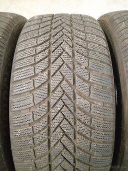 4ks zimne 235/55 R19 105H BRIDGESTONE BLIZZAK LM005