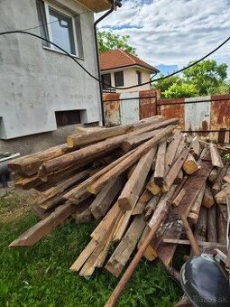 Staré drevo