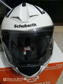 Vyklápacia helma Schuberth