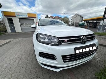 VW Touareg 3.0 TDI V6 180kW 4x4 R-Line Koža Navi