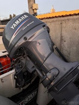 Loď s motorom YAMAHA60 Four Stroke