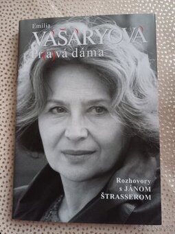 Emília Vášáryová