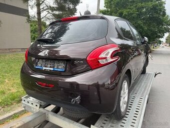 Rozpredam Peugeot 208 2013 1.2