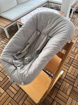 Newborn tripp trapp stokke lehátko
