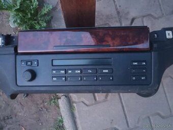 Predam autoradio do BMW e39 - 1