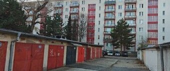 Predaj garáže na Haburskej ulici v Ružinove
